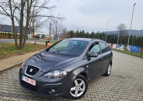 Seat Altea XL cena 23900 przebieg: 230000, rok produkcji 2012 z Nidzica małe 277